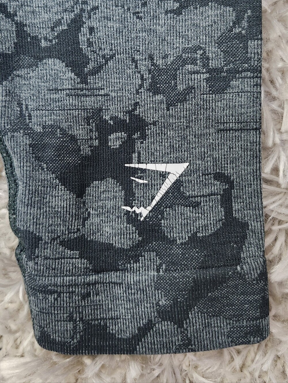 NVGTN and GYMSHARK Leggings Sz XSMALL and SMALL - Picture 14 of 16